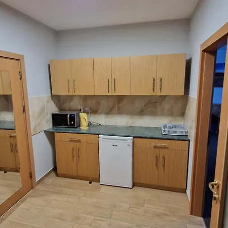 Apartman Goscinne Przy Sadzie *