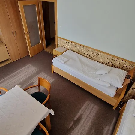 Goscinne Przy Sadzie Apartman Muszyna